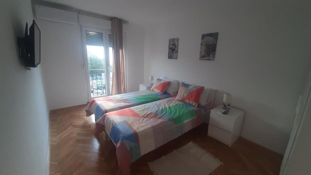 Flora Relax House, Free Parking Villa Peroj Exterior photo
