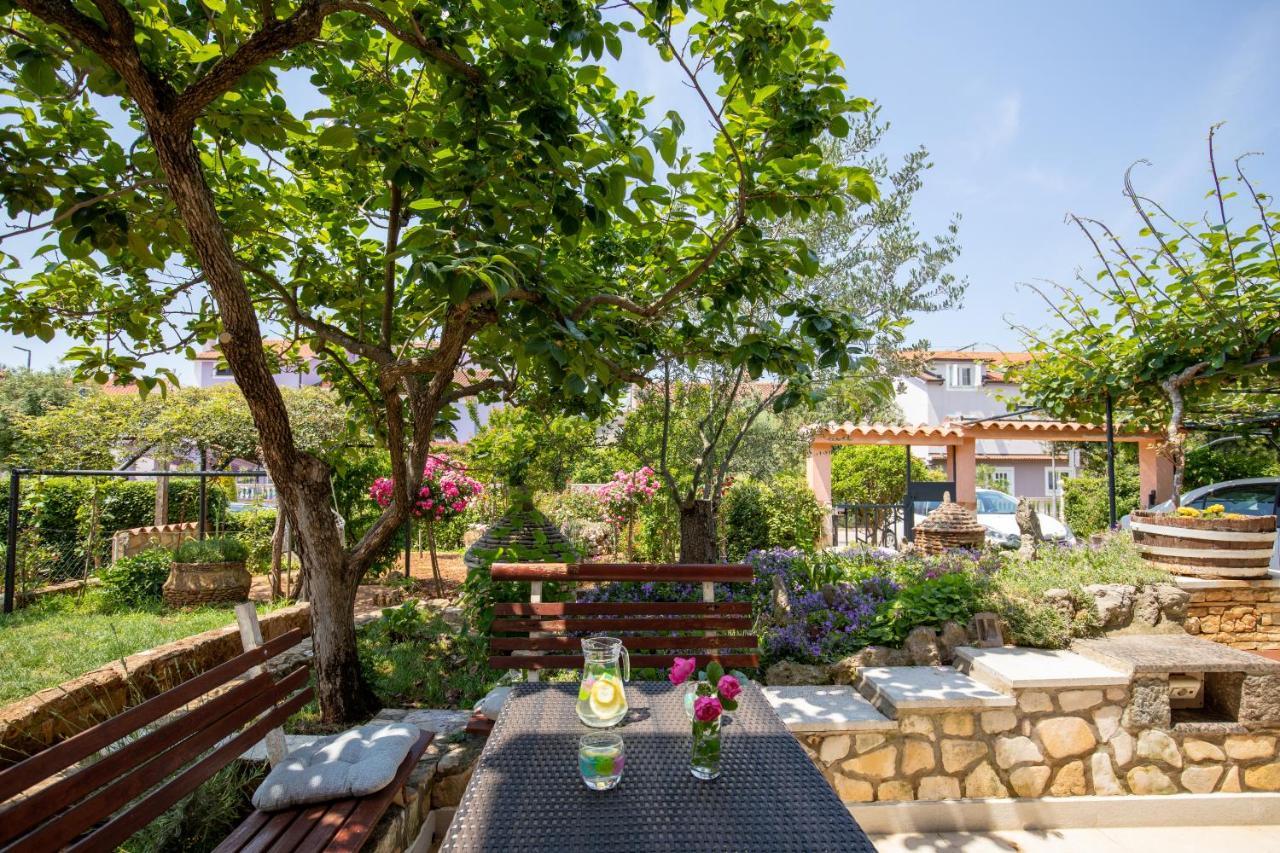 Flora Relax House, Free Parking Villa Peroj Exterior photo